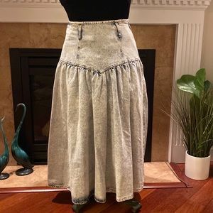 Vintage LondonLondon acid wash denim skirt